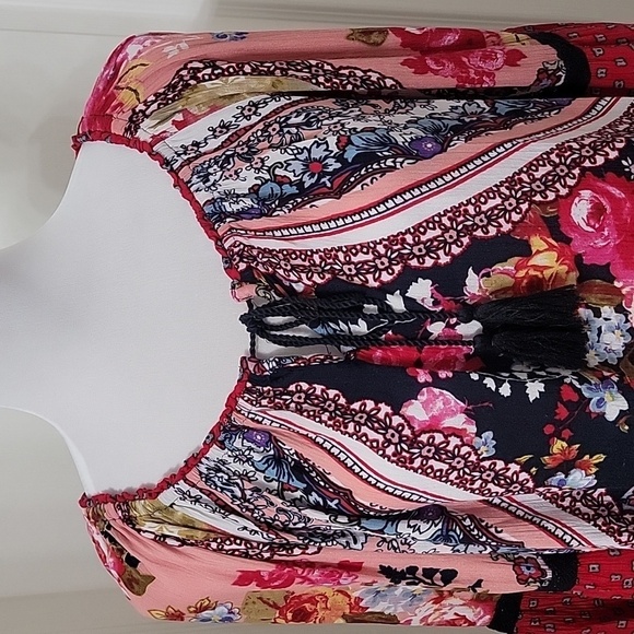 Bila Size S Tie Neckline Boho / Handkerchief Print Bell Sleeve Top, EUC - Picture 3 of 13
